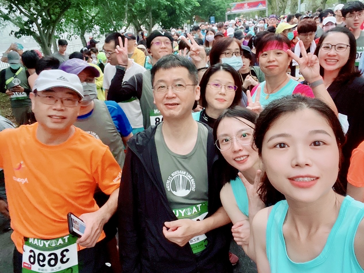 ESG-S-Emlpoyee Benefit-jogging club.jpeg (544 KB)